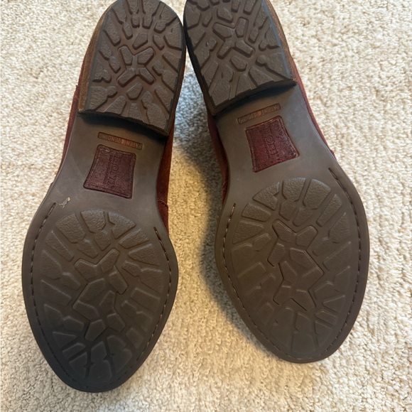 Born Kerri Distressed WesternBurgundy Suede Ankle Booties Size 7.5 M Pre-Owned - Picture 15 of 16